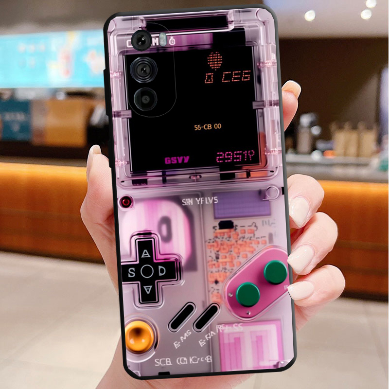 غطاء هاتف بتصميم وحدة تحكم الأ - مراجعة Gaming Console In Phone وسعره